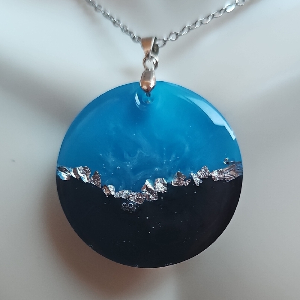 Hand Crafted Ocean Blue and Midnight Black Necklace - Picture 2 of 3